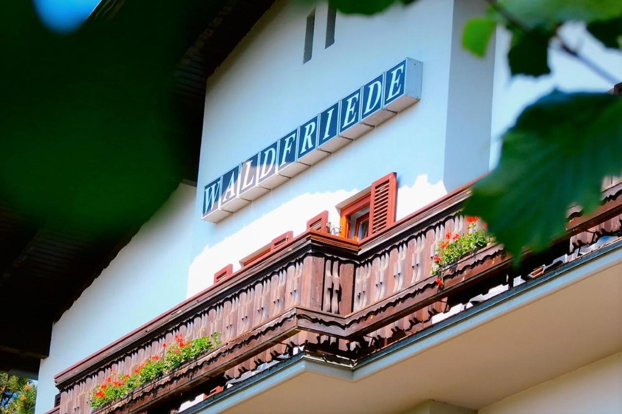 Pension Waldfriede Бад Татцмансдорф Екстериор снимка